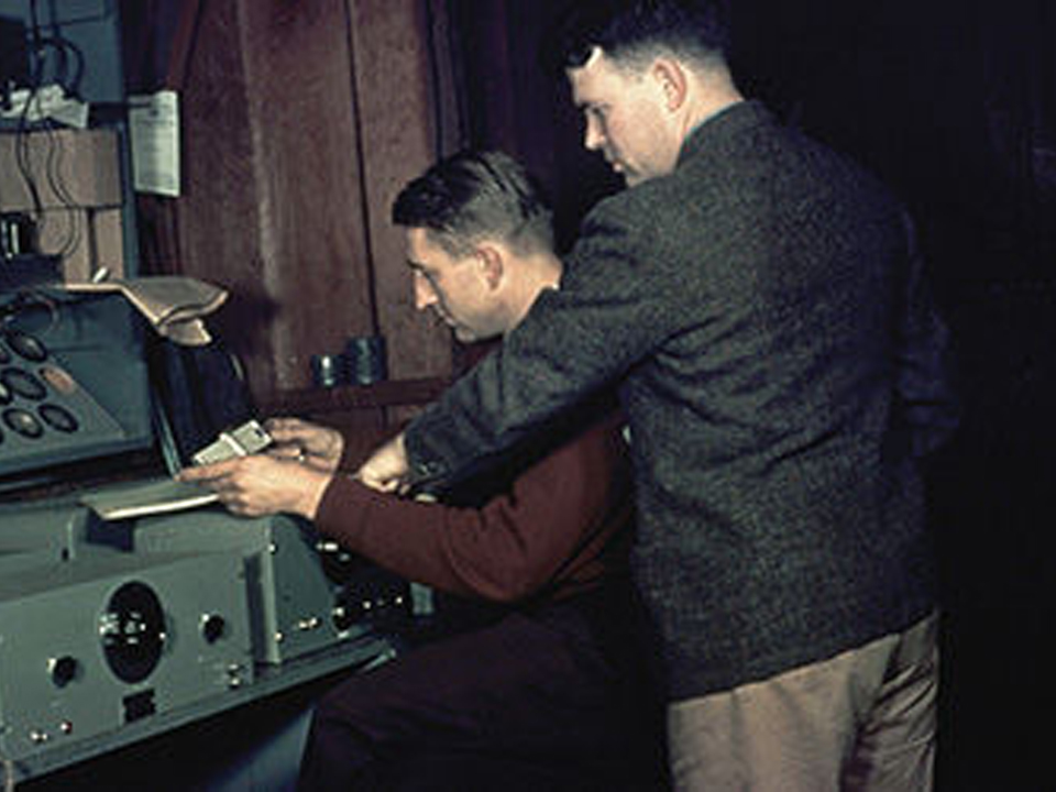 Bill Hewlett and David Packard finalized their partnership in January 1939